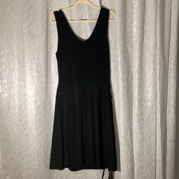 Black Parallel Dress - Picture 2 of 4